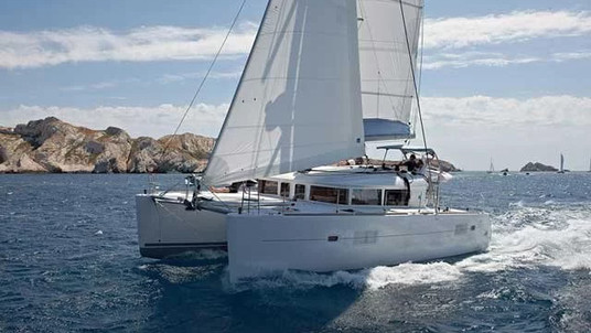 Lagoon 400 - 4 + 2 cab.