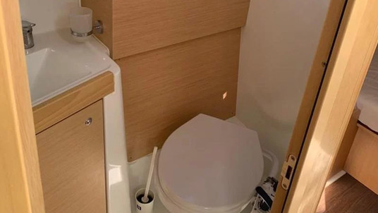 Beneteau Oceanis 35.1