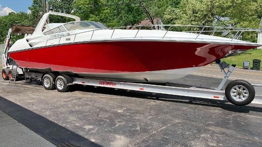 Fountain 38 Express Cruiser