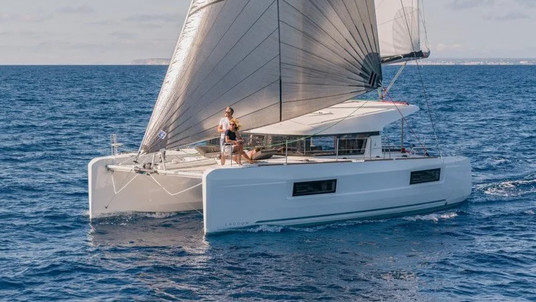 Lagoon 40