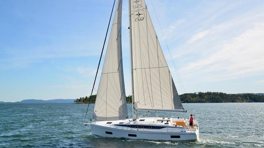 Bavaria C42
