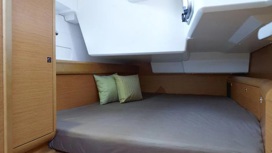 Sun Odyssey 519 - 5 + 1 cab.