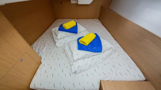 Beneteau Oceanis 38.1