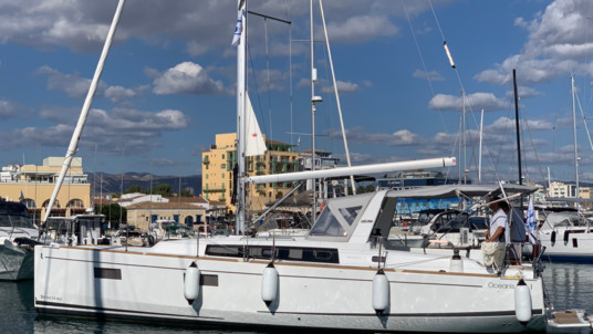 Beneteau Oceanis 38.1