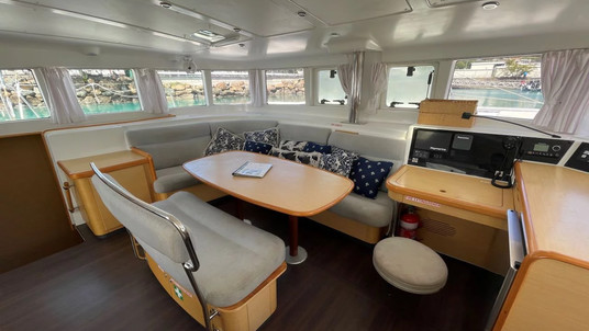 Lagoon 440 - 4 + 2 cab.