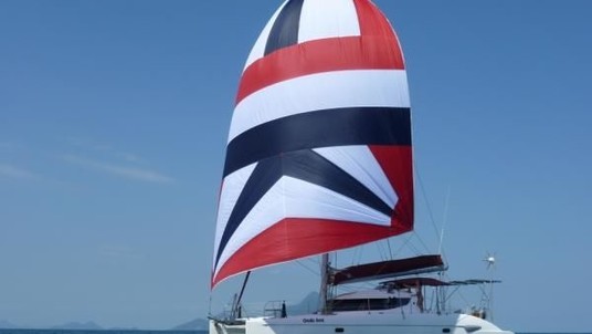 Fountaine Pajot Lavezzi 40