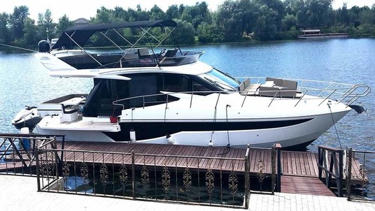 Galeon 460 Fly