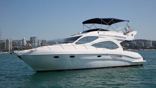 Majesty Yachts 44