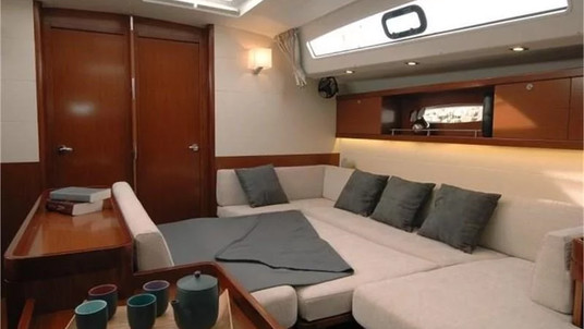 Beneteau Oceanis 50 Family
