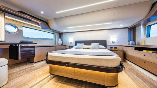 Absolute Navetta 52