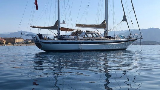 Falcon Yachts Magic Dream