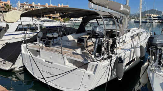 Dufour 530