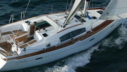 Beneteau Oceanis 40