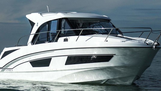 Beneteau Antares 9 OB