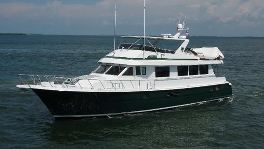 Hatteras 74 Sport Deck Motor Yacht