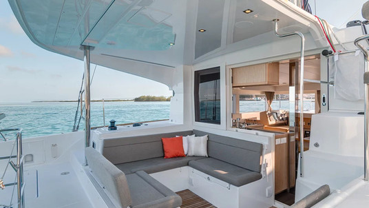Lagoon 39 - 4 + 2 cab.