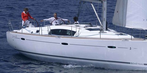 Beneteau Oceanis 43