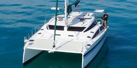 Island packet 380