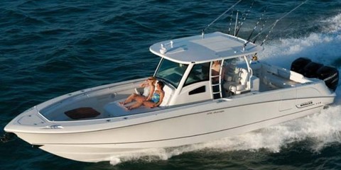 Boston Whaler 380 Outrage