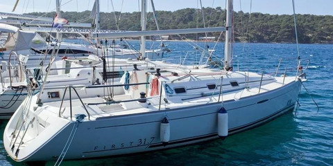 Beneteau First 31.7