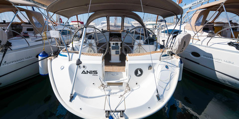 Bavaria 44