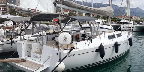Hanse 415