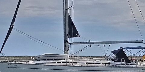 Bavaria 44