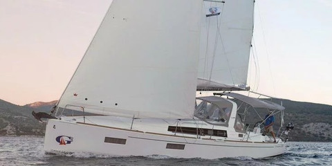 Beneteau Oceanis 38.1