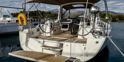 Beneteau Oceanis 323