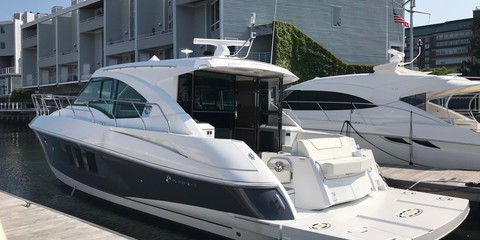 Cruisers Yachts 45 Cantius