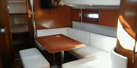 Oceanis 40