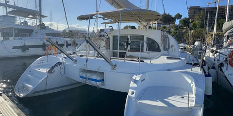 Lagoon 380 S2
