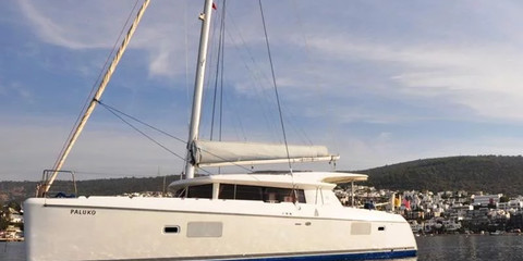 Lagoon 421