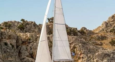 Lagoon 560 S2