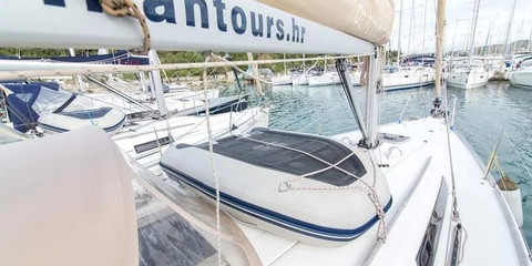 Dufour 335 GL