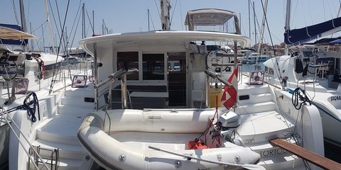 Lagoon 39