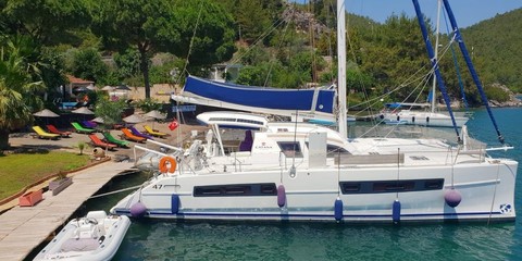 Catana 47