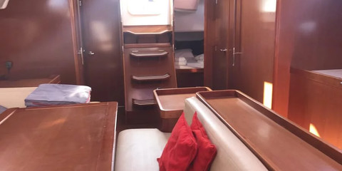 Beneteau Oceanis 50 Family