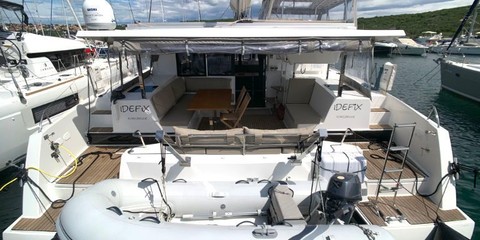 Fountaine Pajot Lucia 40