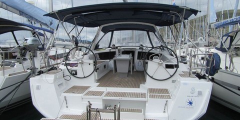 Beneteau Oceanis 48