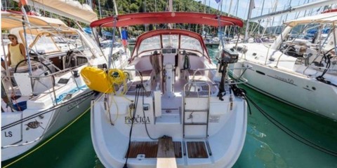 Beneteau Oceanis Clipper 423