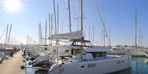 Lagoon 39