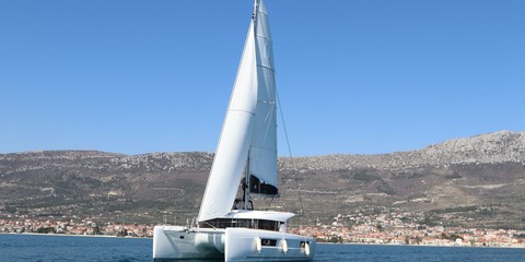 Lagoon 40