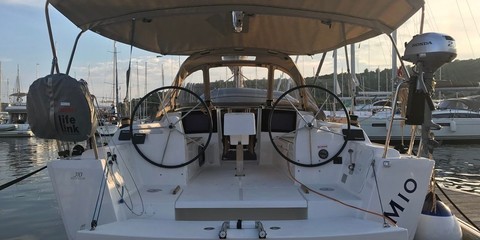 Dufour 310