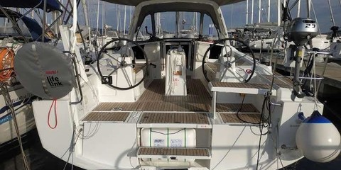 Beneteau Oceanis 38.1