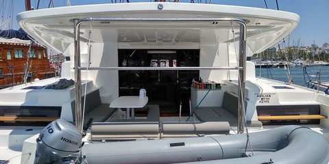 Lagoon 50