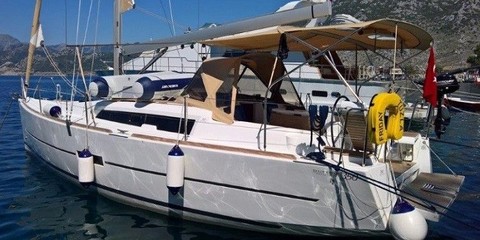 Dufour 350