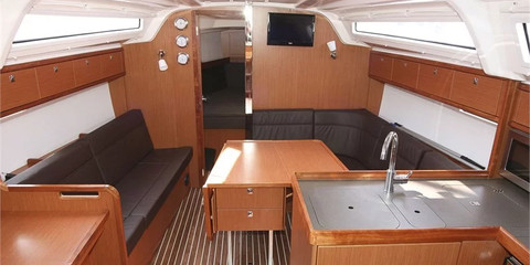 Bavaria 37 Cruiser