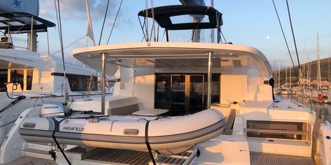 Lagoon 50