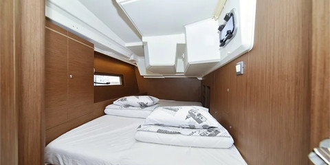 Beneteau Oceanis 46.1